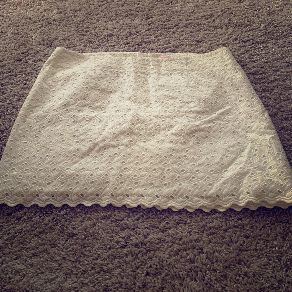 Lilly Pulitzer white mini skirt
